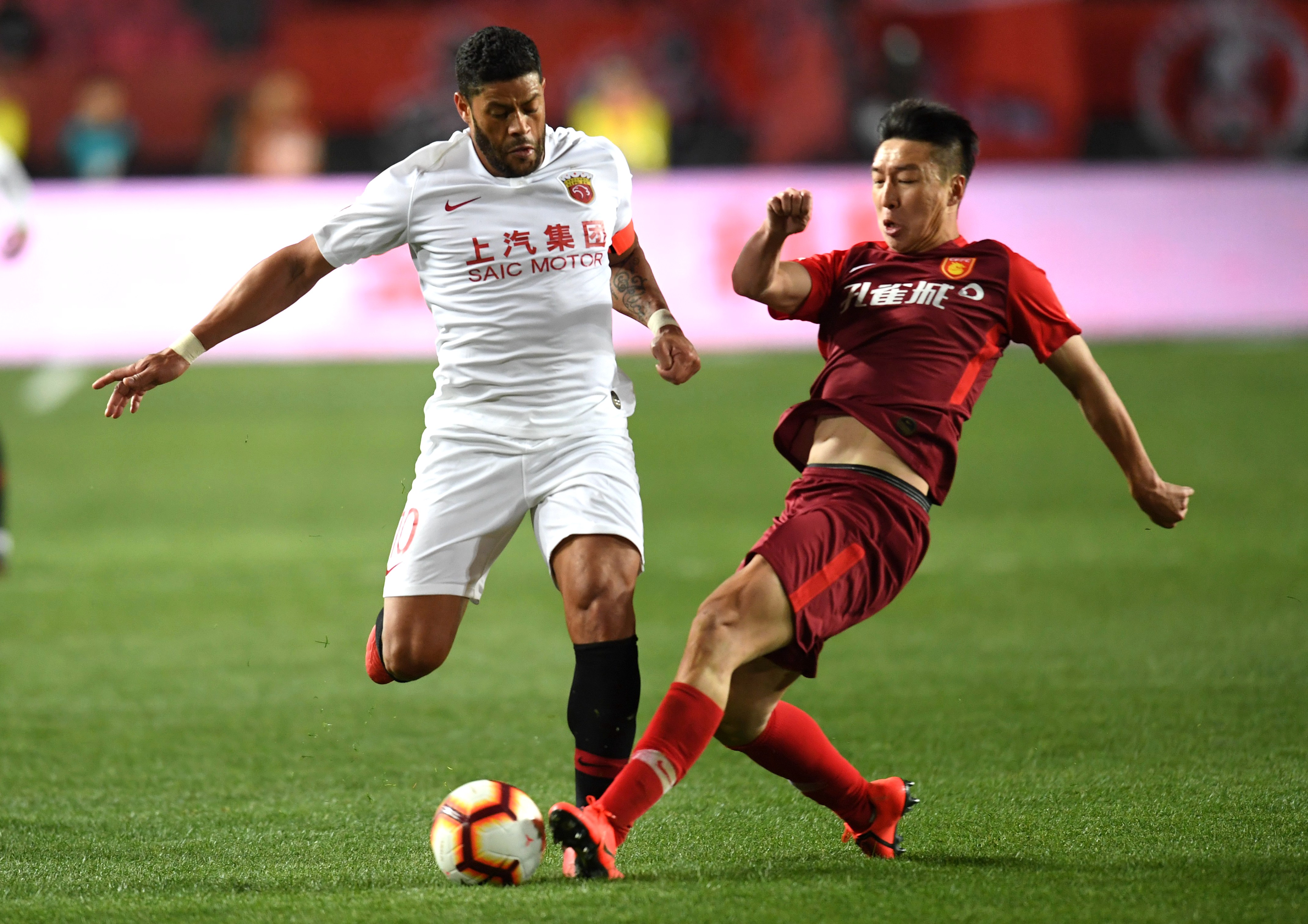 关于河北华夏幸福客场不敌新疆雪豹,被对手压制坐失领头位置的信息 关于河北华夏幸福客场不敌新疆雪豹,被对手压制坐失领头位置的信息