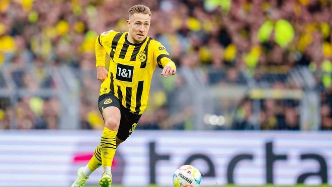 门兴格拉德巴赫客场战胜多特蒙德,豪取三分 门兴格拉德巴赫客场战胜多特蒙德,豪取三分