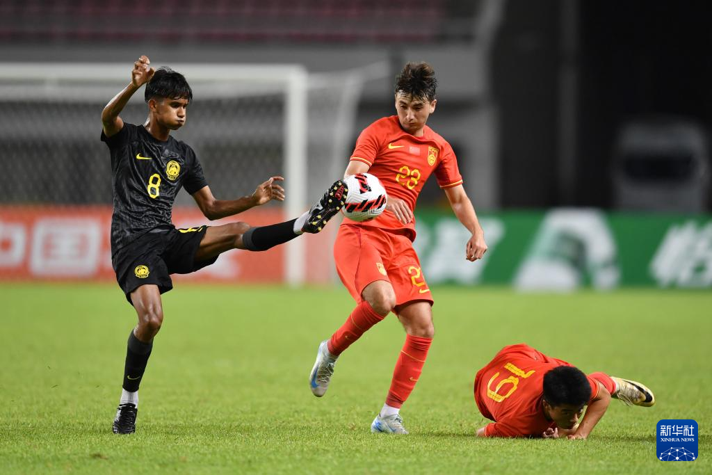 国际足球盛会即将打响,球员奋战在前线 国际足球盛会即将打响,球员奋战在前线