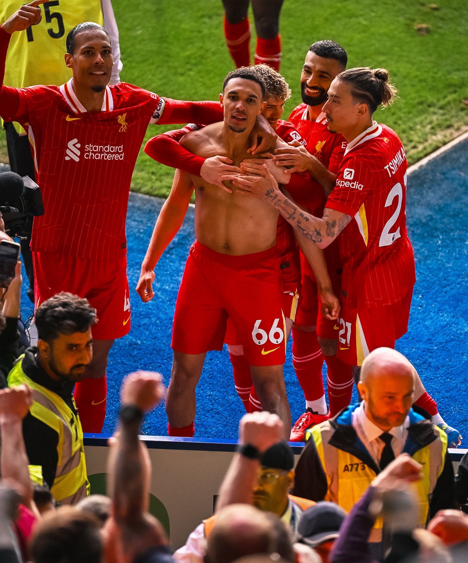 乌拉圭横扫利物浦,托尼扛起全队 乌拉圭横扫利物浦,托尼扛起全队